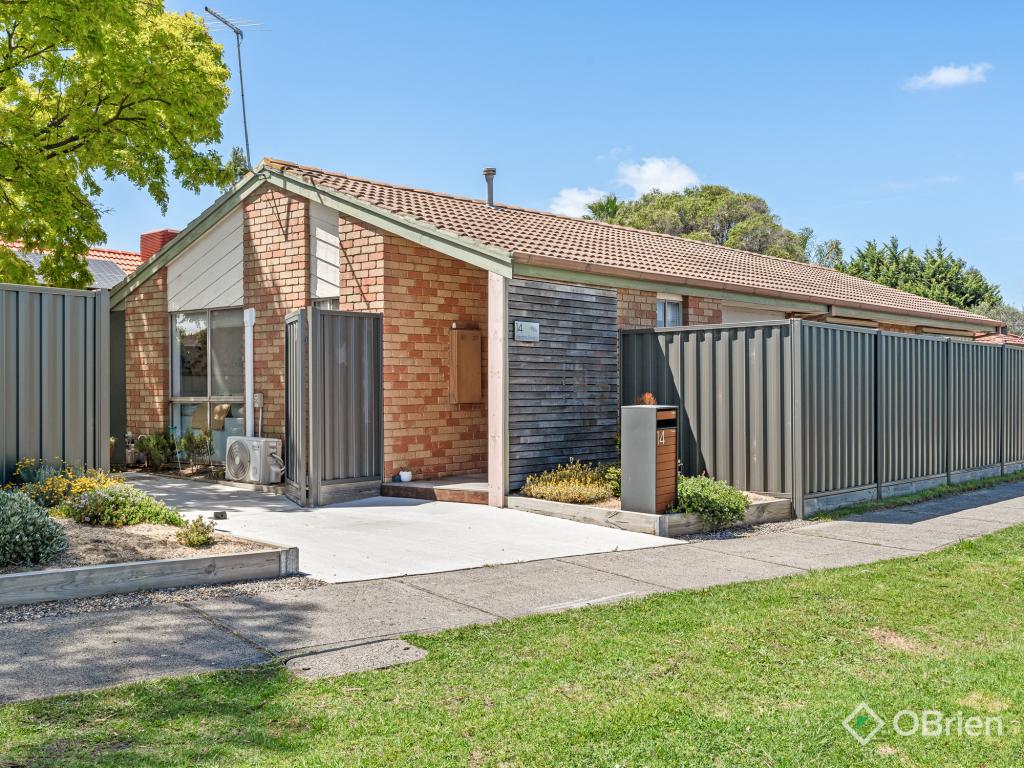 14 Jacana Dr, Carrum Downs, VIC 3201
