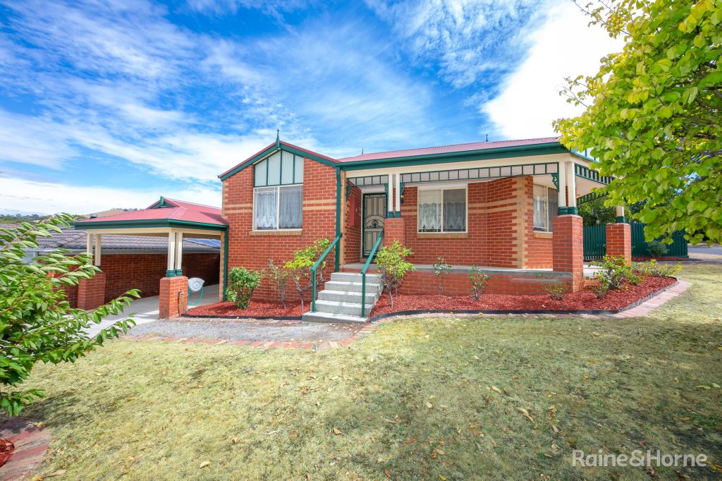 56 Rees Rd, Sunbury, VIC 3429