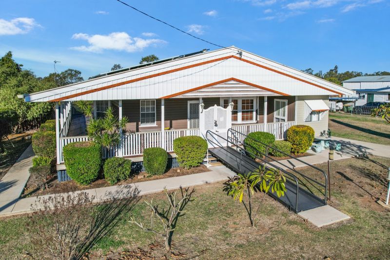 112 Campbell St, Millmerran, QLD 4357