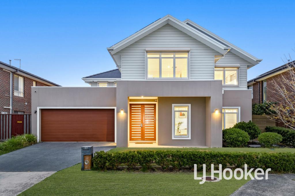 32 Roger Cl, Berwick, VIC 3806