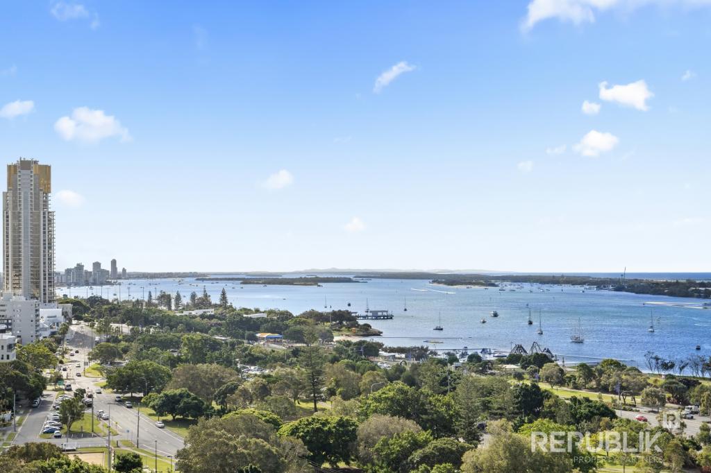 1203/1 COMO CRES, SOUTHPORT, QLD 4215