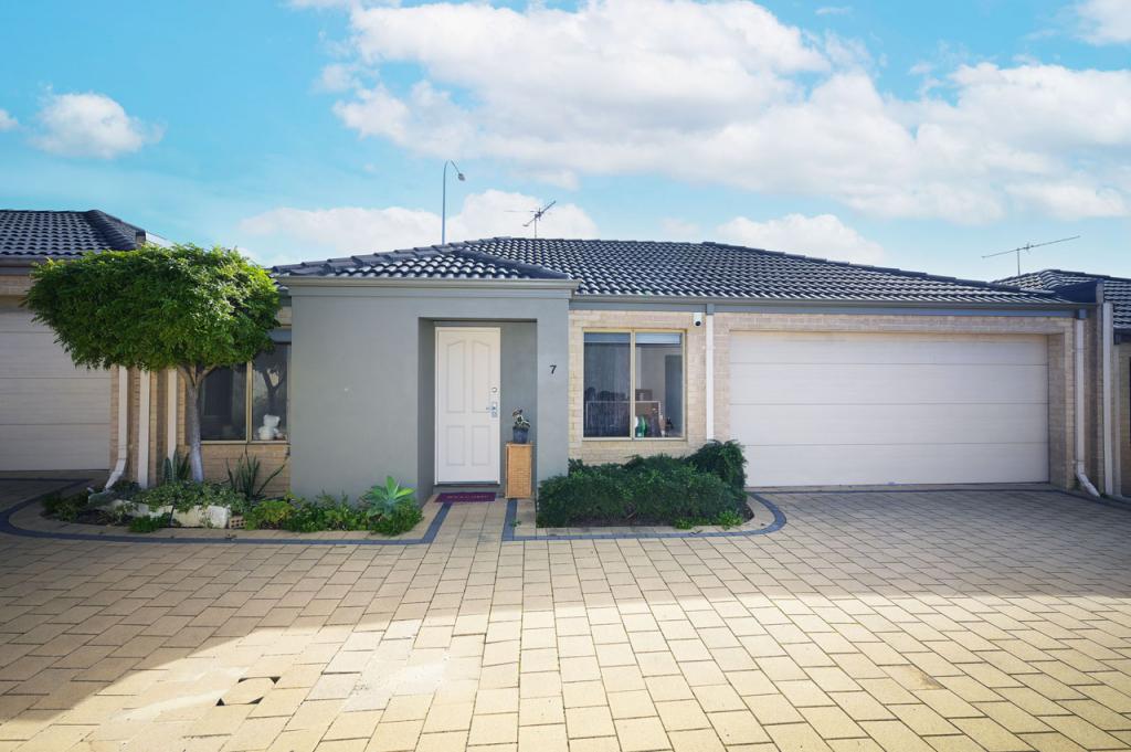 7/189 Kinross Dr, Kinross, WA 6028