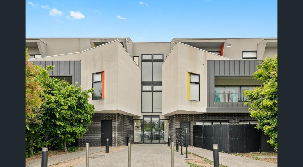 102/372 Geelong Rd, West Footscray, VIC 3012