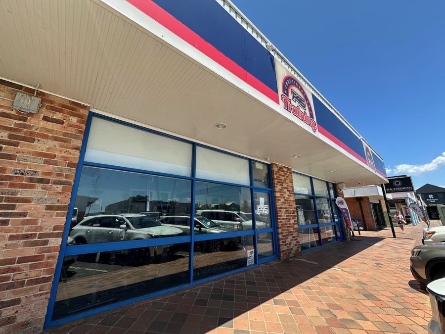 3 & 4/5-9 West Market St, Richmond, NSW 2755