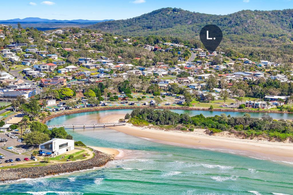 3 High St, Crescent Head, NSW 2440