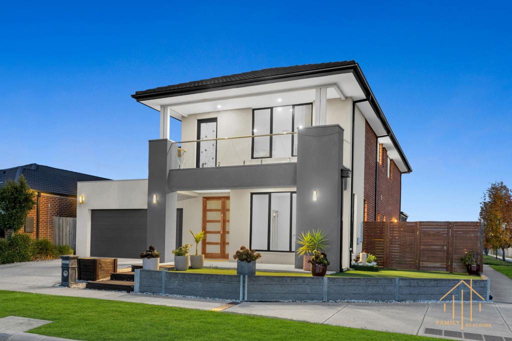 29 Lotus St, Pakenham, VIC 3810