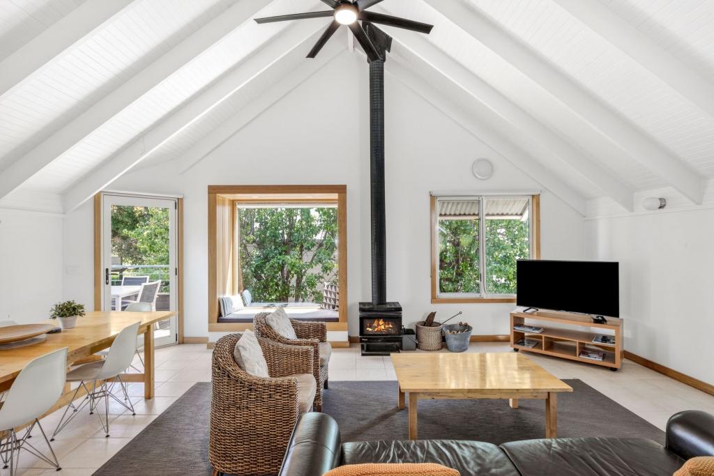 2/1-3 Geelong Rd, Barwon Heads, VIC 3227