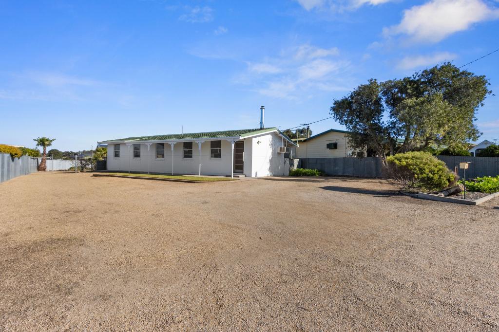 15 The Crescent, Ardrossan, SA 5571