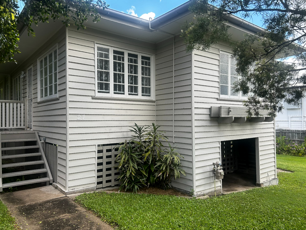 27 Stephens St, Morningside, QLD 4170
