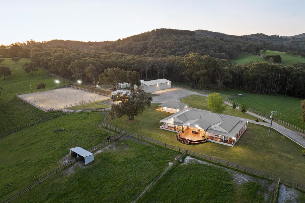 237 Mortimer Rd, Nar Nar Goon North, VIC 3812