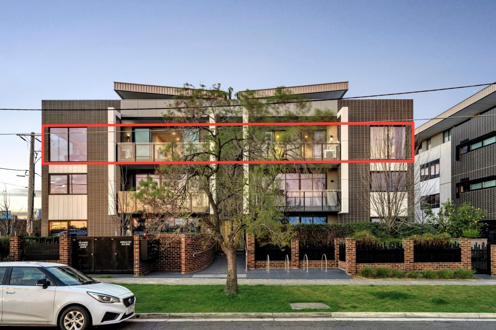 203/82 Bulla Rd, Strathmore, VIC 3041