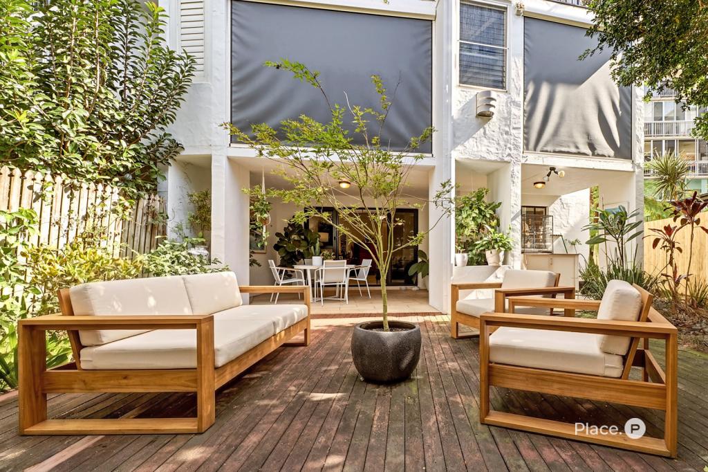 1/10 Oxlade Dr, New Farm, QLD 4005