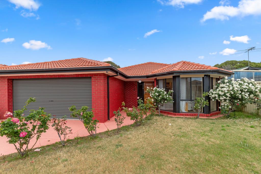 80 THE PARKWAY, HAMPTON PARK, VIC 3976