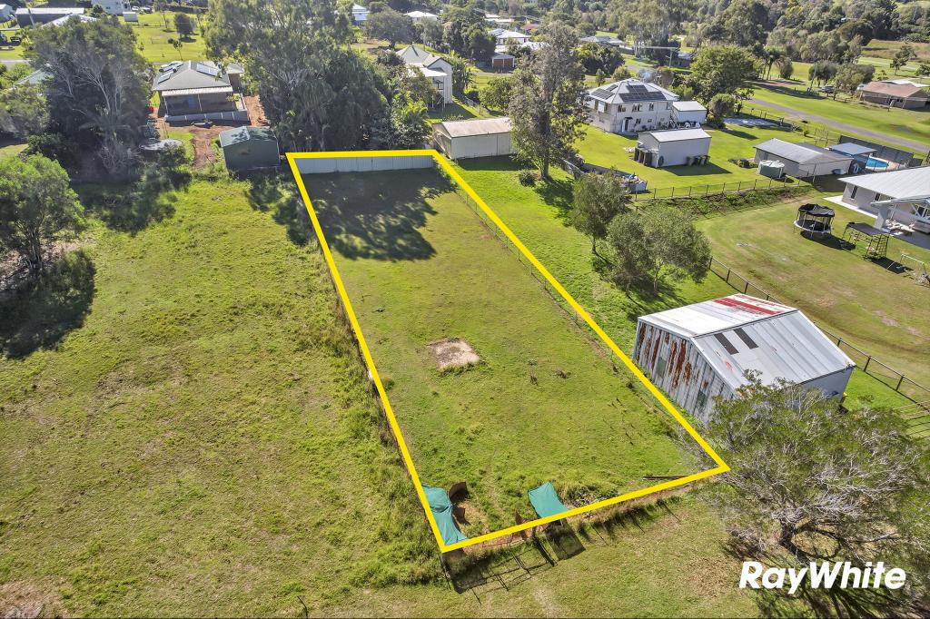 39 Edward St, Marburg, QLD 4346
