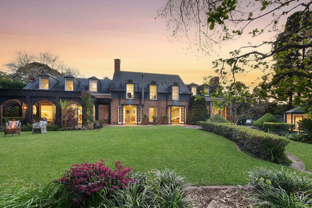 15 Pibrac Ave, Warrawee, NSW 2074