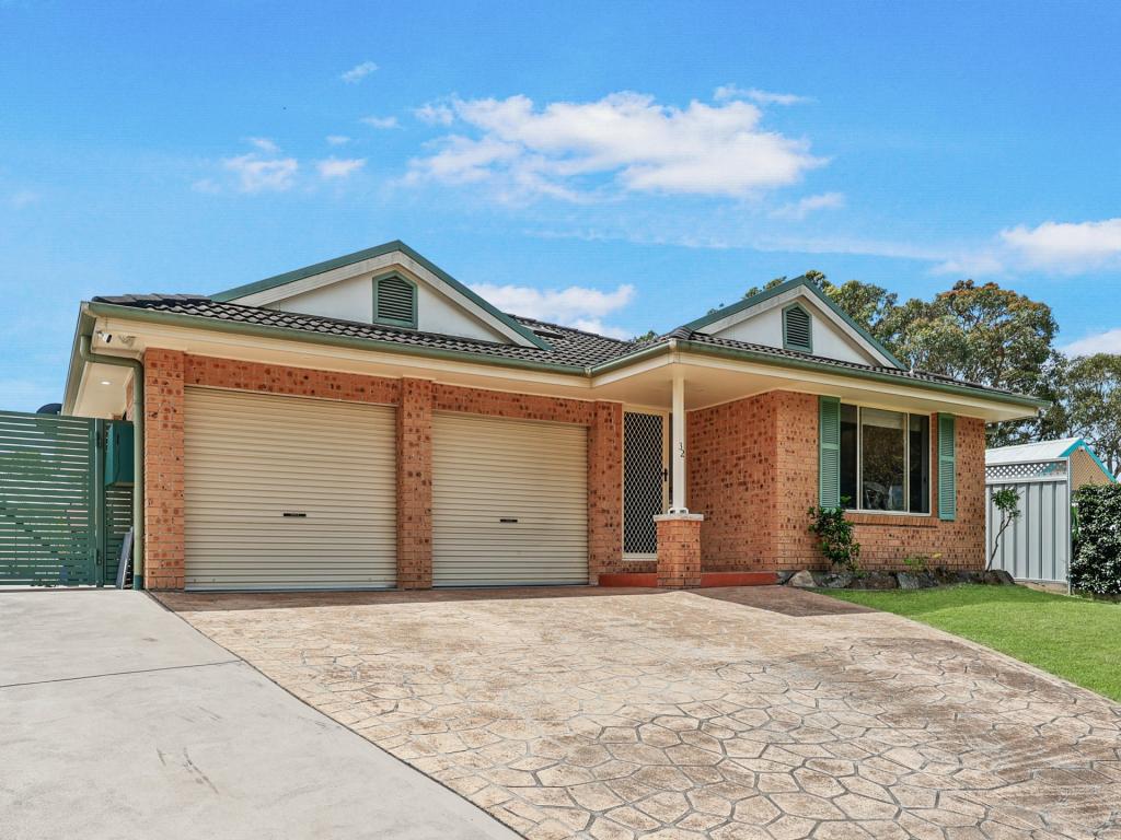 32 Colorado Dr, Blue Haven, NSW 2262