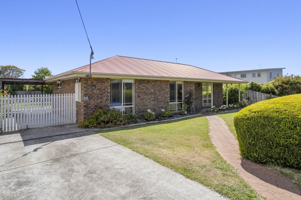 13 Walters Dr, Orford, TAS 7190