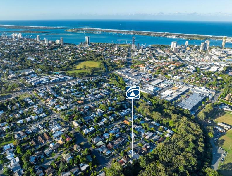 1/6 Parkview Ct, Southport, QLD 4215