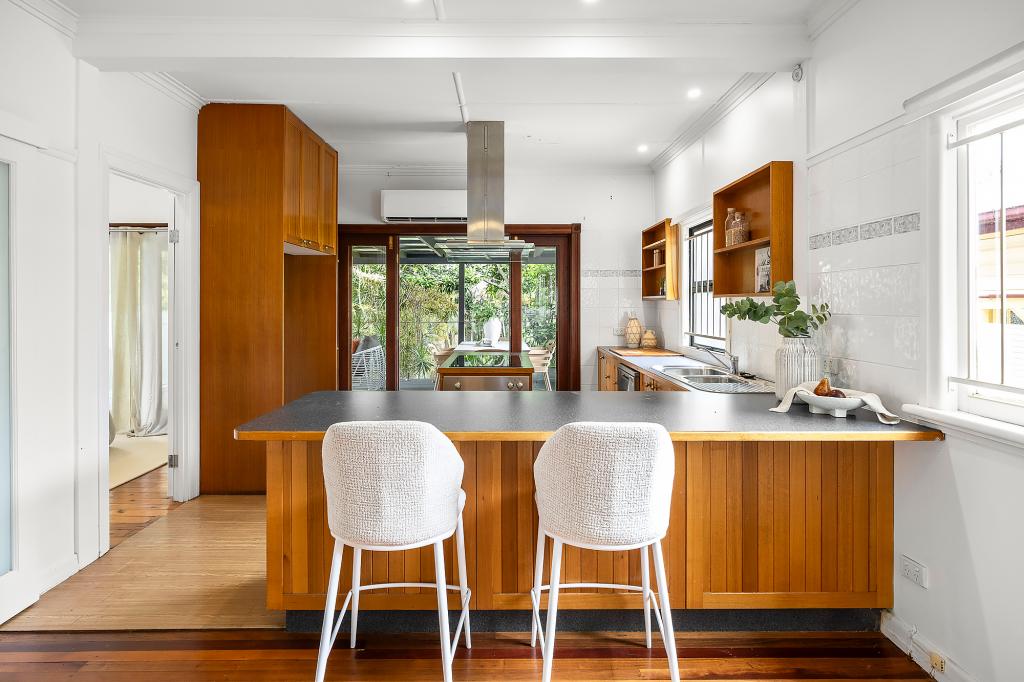 93 Gainsborough St, Moorooka, QLD 4105