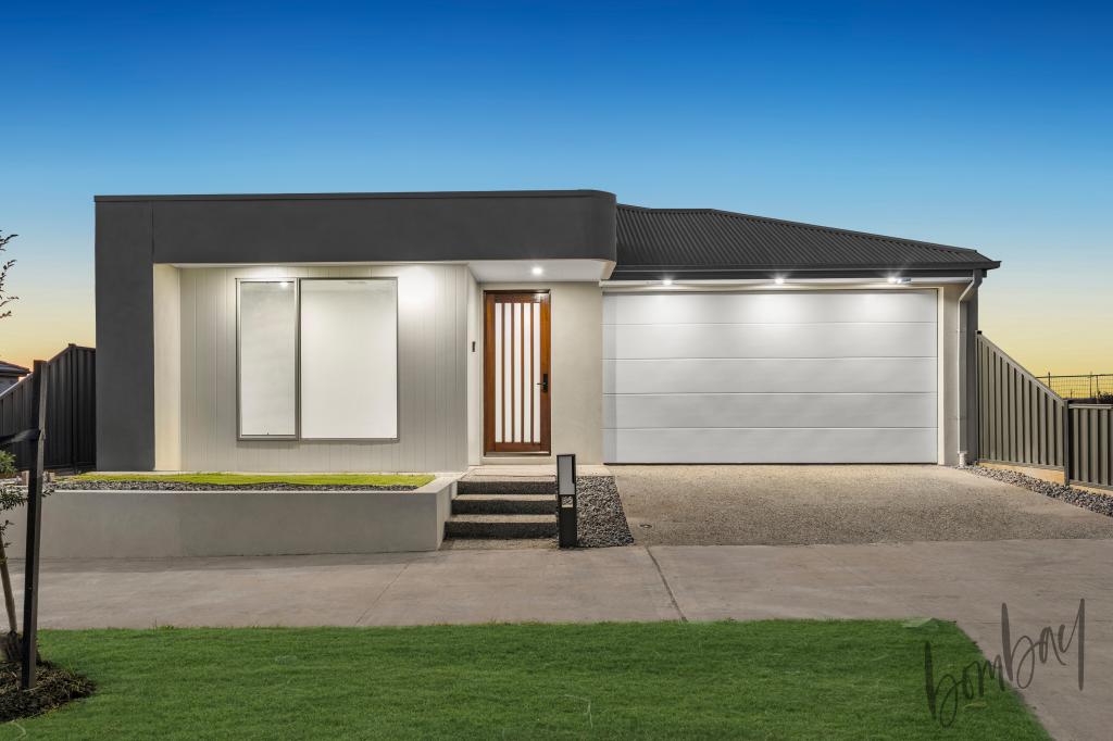 52 Brown Bvd, Donnybrook, VIC 3064