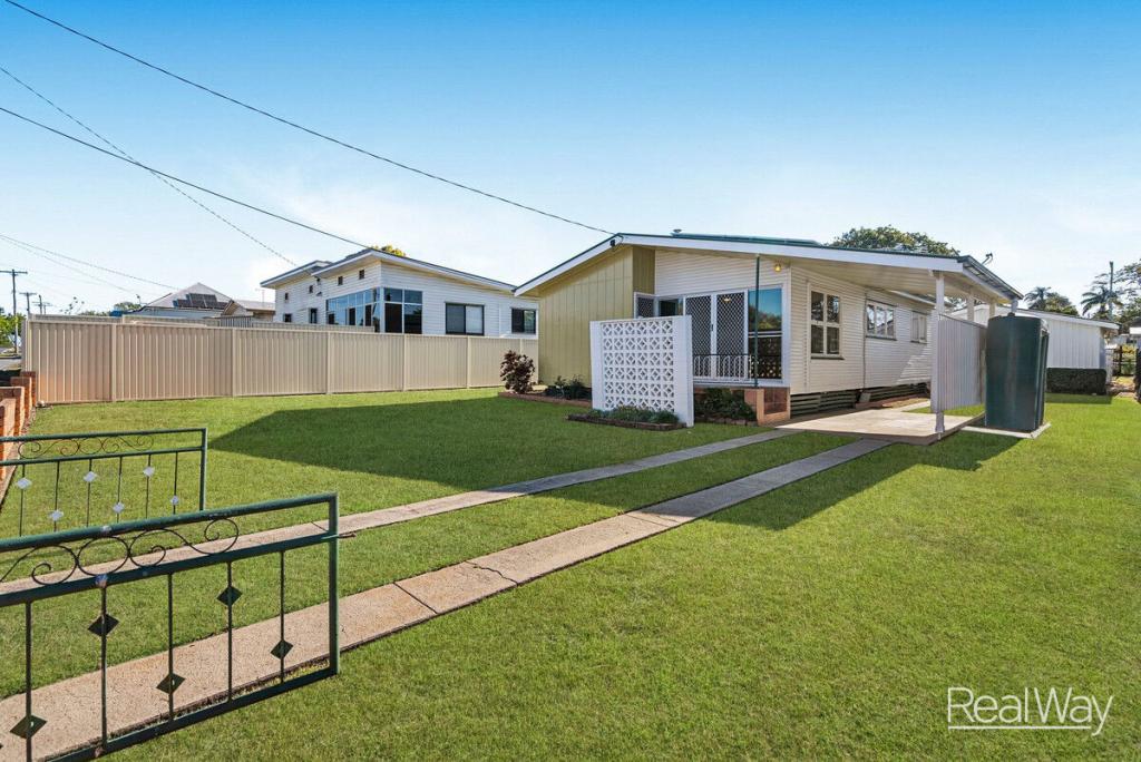 19 THOMPSON ST, SILKSTONE, QLD 4304