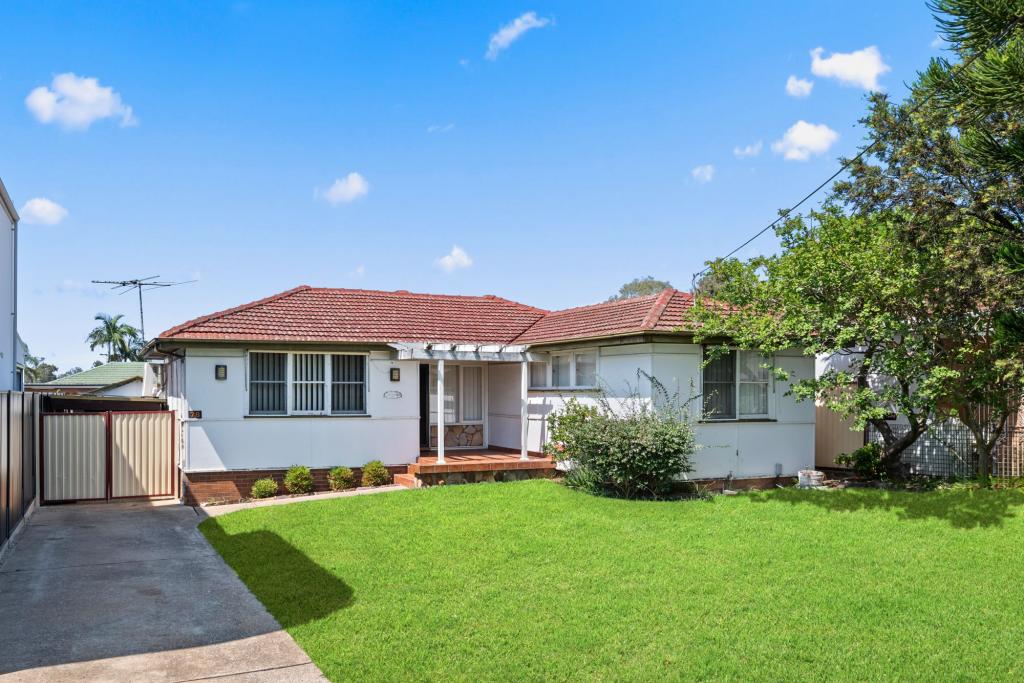 76 WONGA RD, LURNEA, NSW 2170