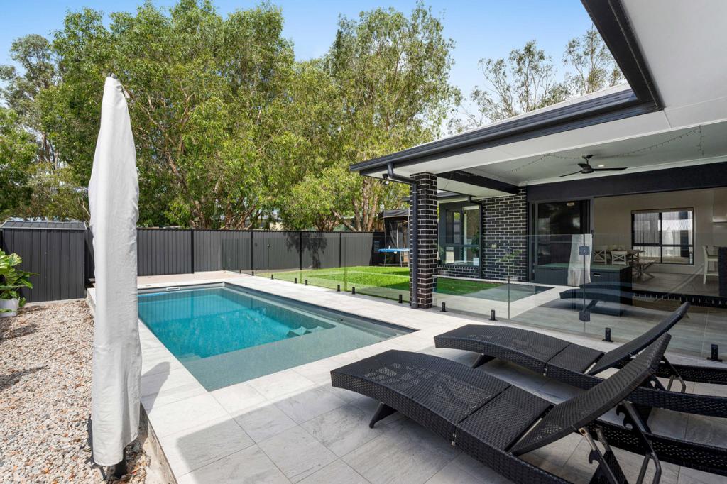 18 Endeavour Cl, Hemmant, QLD 4174