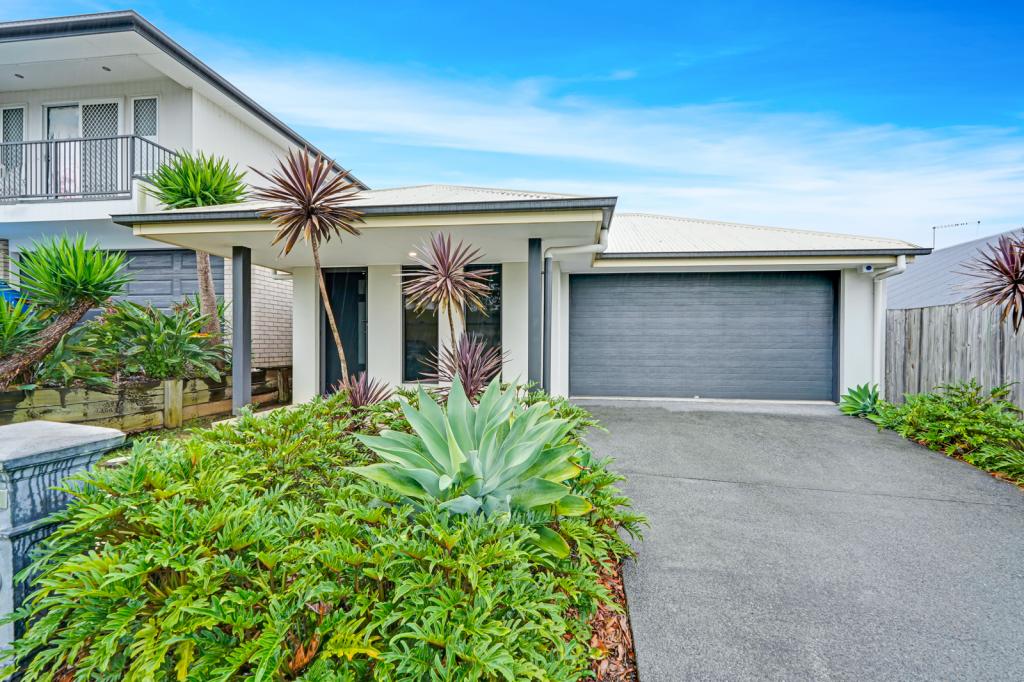 62 Mapleton Dr, North Lakes, QLD 4509