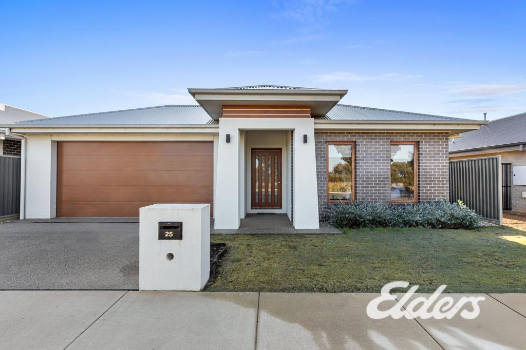 25 Peter Thomson Cct, Yarrawonga, VIC 3730