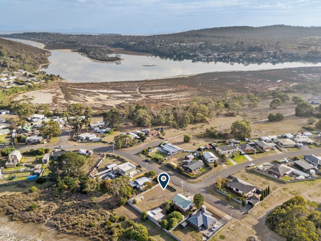 93 Carlton Bluff Rd, Primrose Sands, TAS 7173