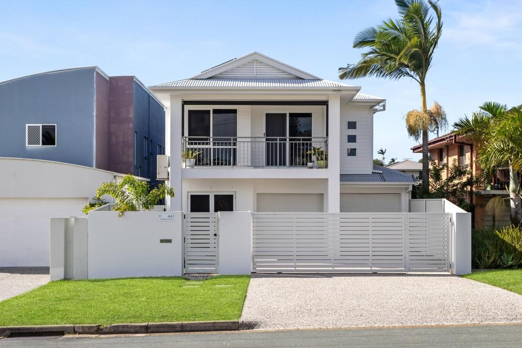 44 Palmtree Ave, Scarborough, QLD 4020