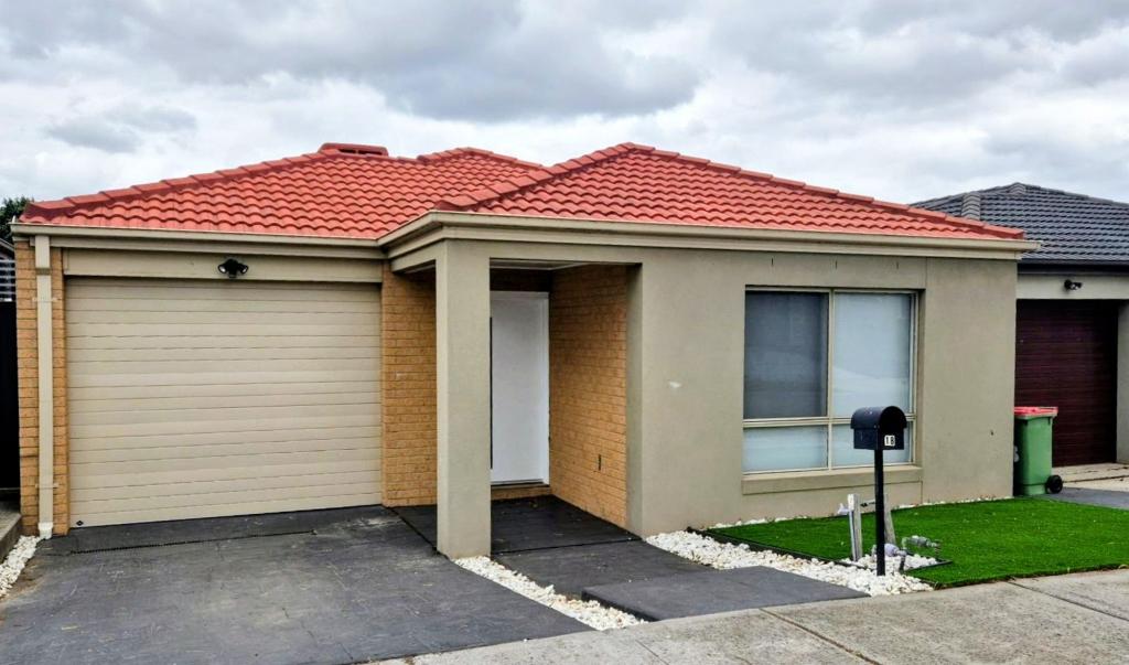 18 KENSLEY CCT, CRAIGIEBURN, VIC 3064