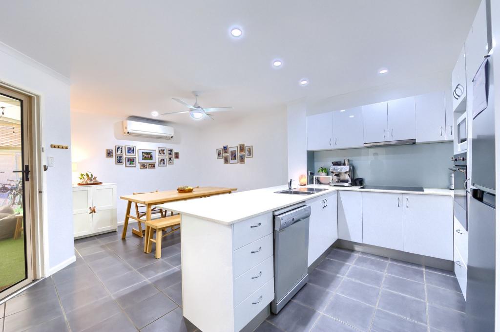82/1 POINSETTIA CT, MOOLOOLABA, QLD 4557