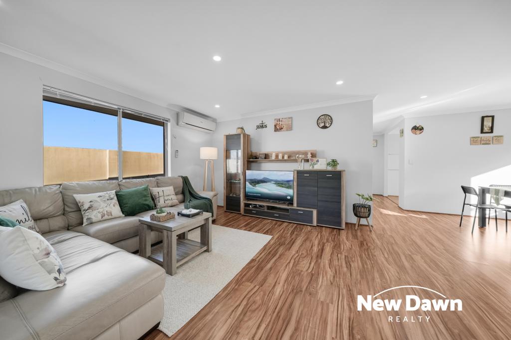 33 Greenslade Cres, Ellenbrook, WA 6069