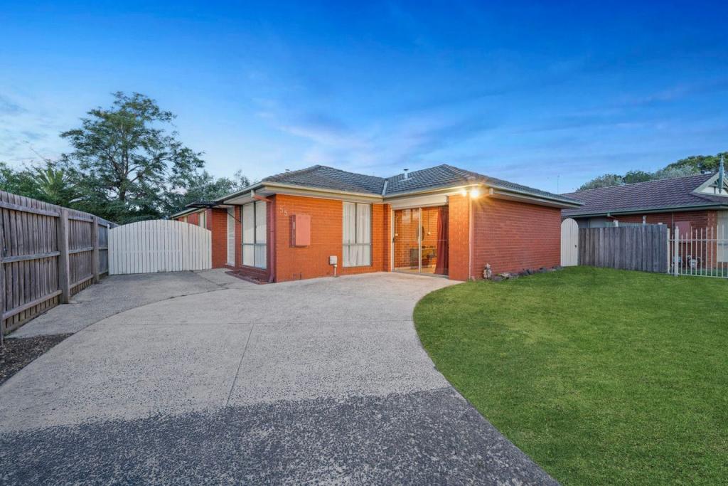 55 Strathaird Dr, Narre Warren South, VIC 3805