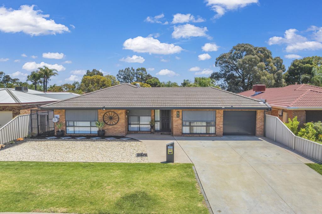 51 Murrumbidgee Dr, Echuca, VIC 3564