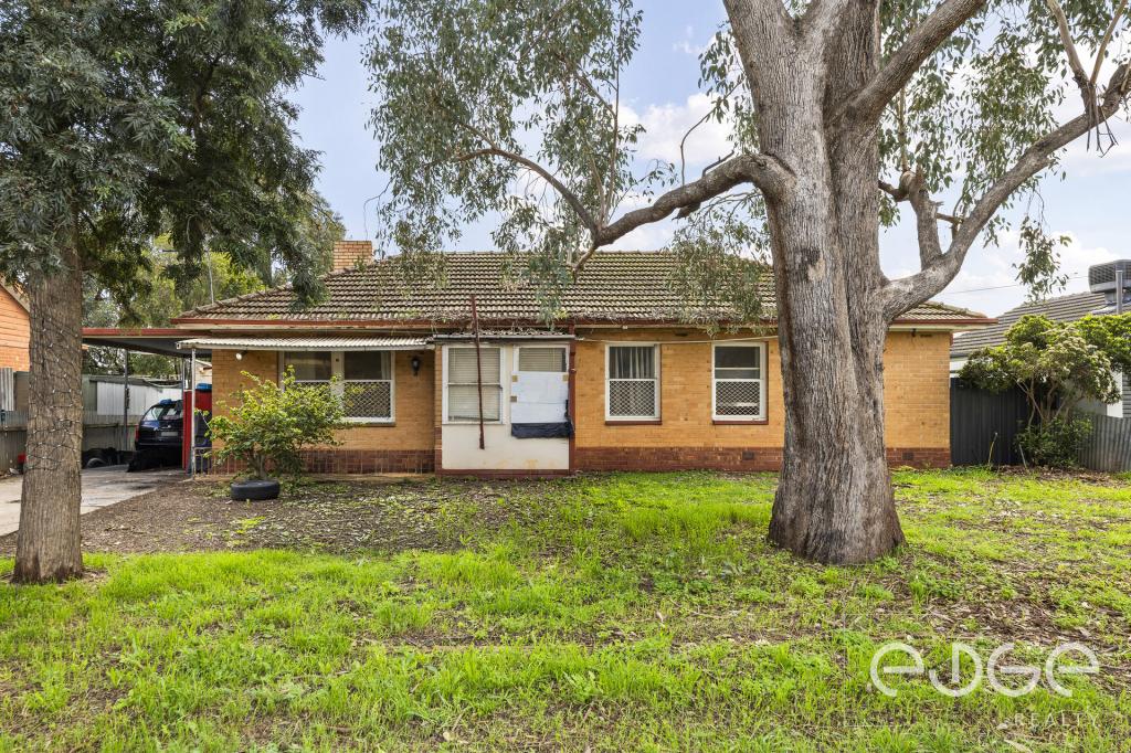 15 Crisp Rd, Elizabeth Downs, SA 5113