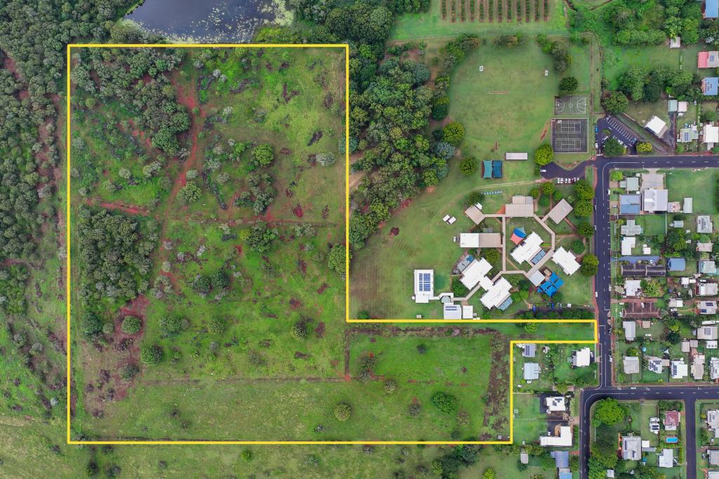 19 Mungomery St, Childers, QLD 4660