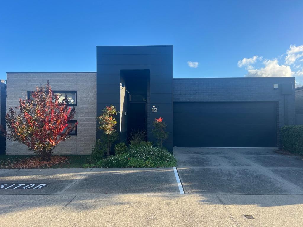 12/12 Balcombe Rd, Newtown, VIC 3220