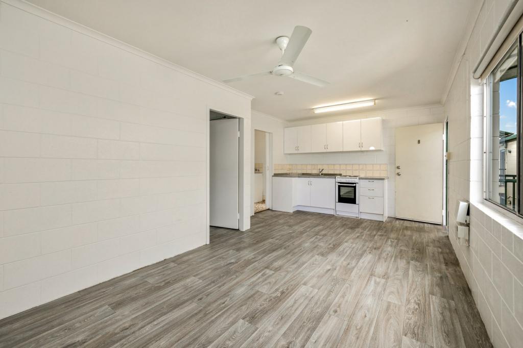 8/122 AUMULLER ST, BUNGALOW, QLD 4870