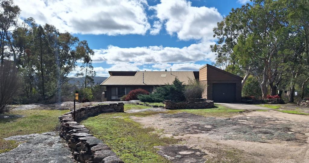48 HALE HAVEN DR, STANTHORPE, QLD 4380