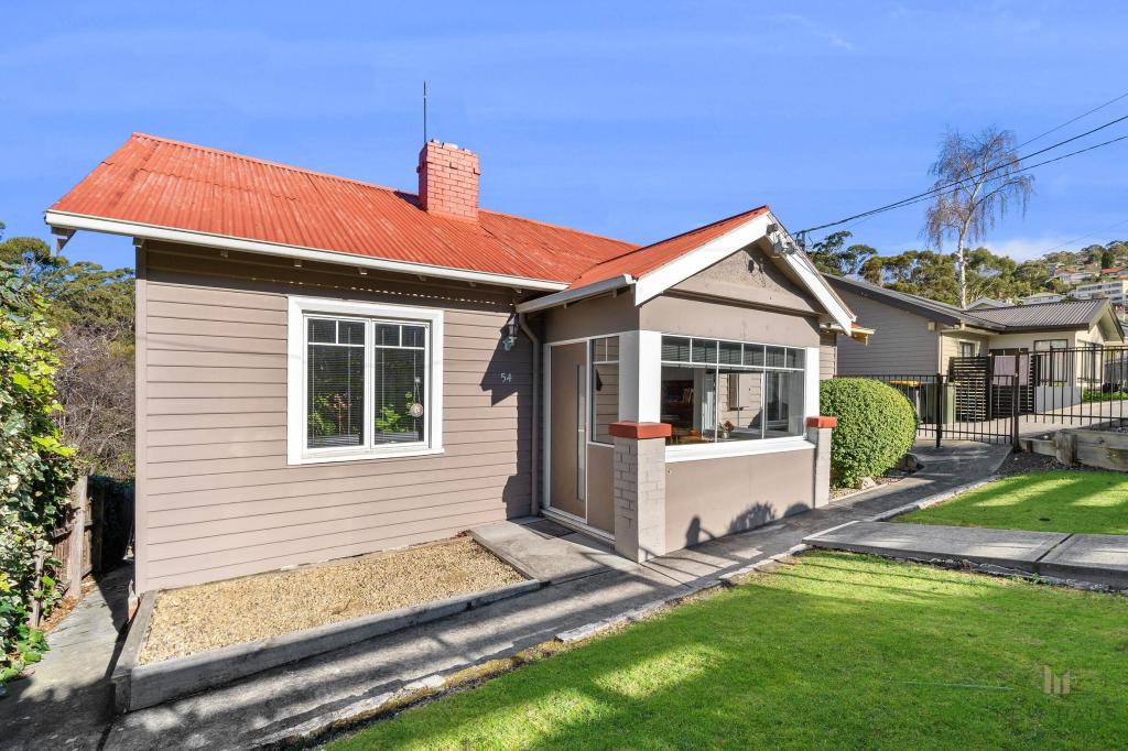 54 Alexander St, Sandy Bay, TAS 7005