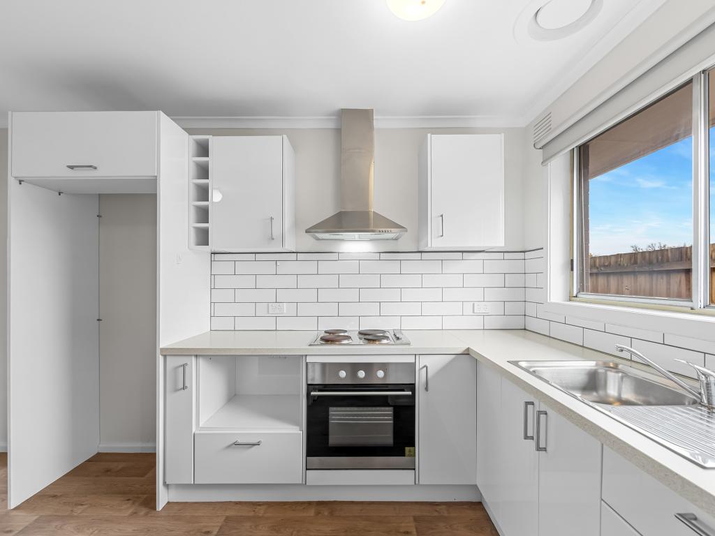 5/14 O'Shanassy St, Sunbury, VIC 3429