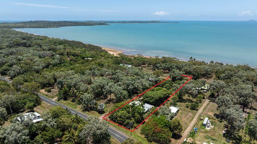 168 Miran Khan Dr, Armstrong Beach, QLD 4737