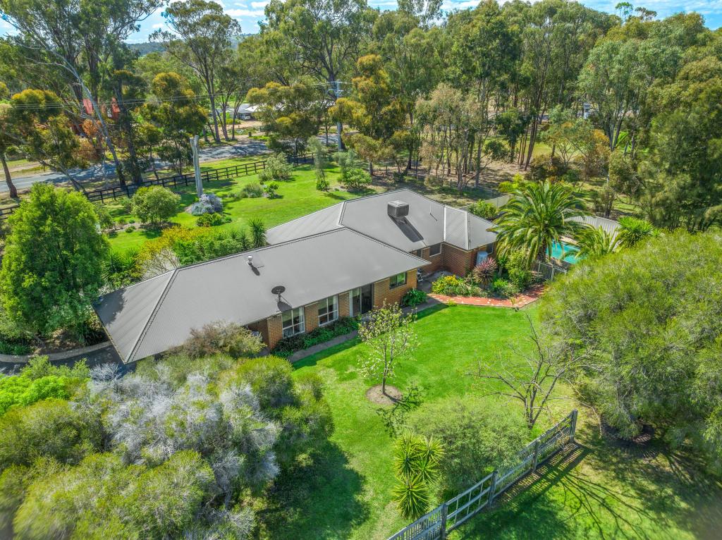 220 Highlands Rd, Seymour, VIC 3660