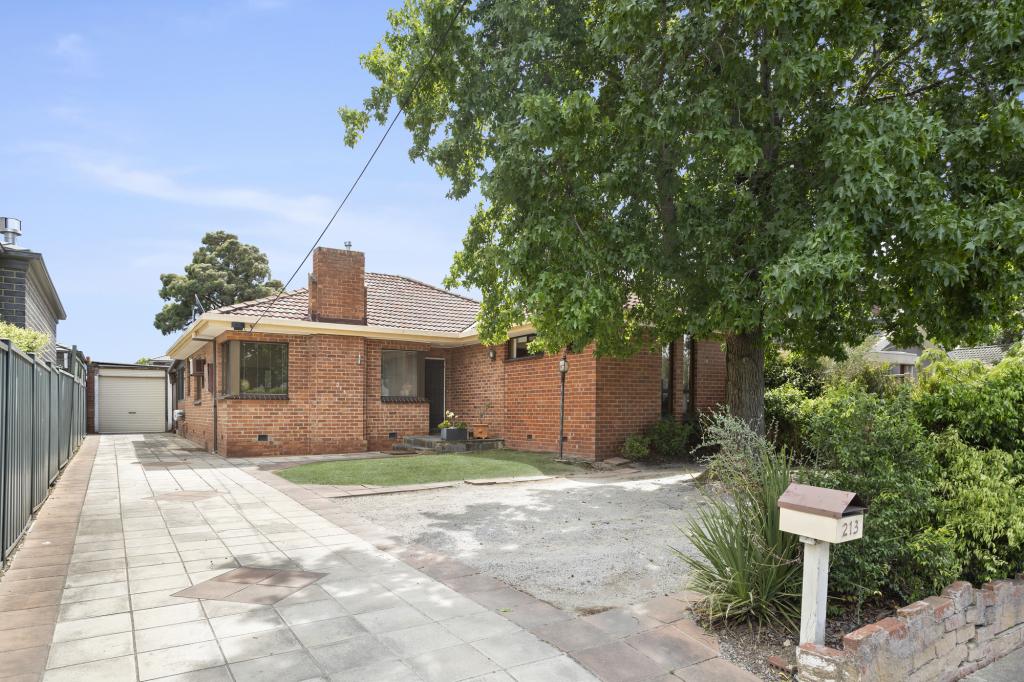 213 Waiora Rd, Heidelberg Heights, VIC 3081