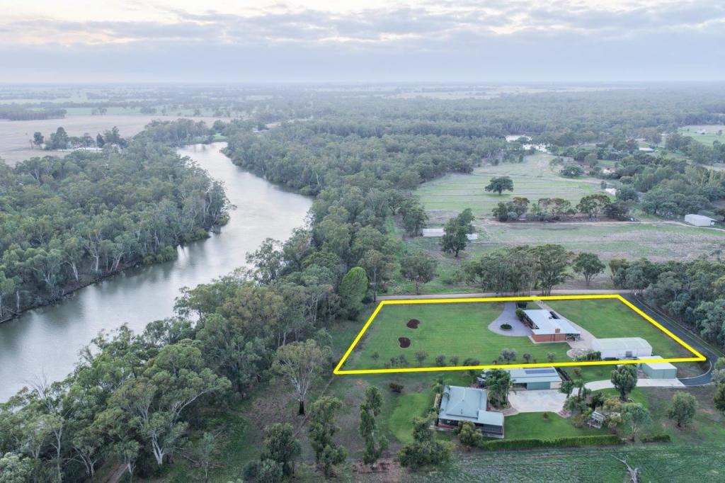 177 Sexton Rd, Torrumbarry, VIC 3562