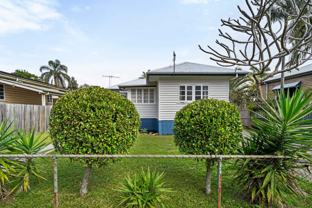 7 Rodney St, Wynnum West, QLD 4178
