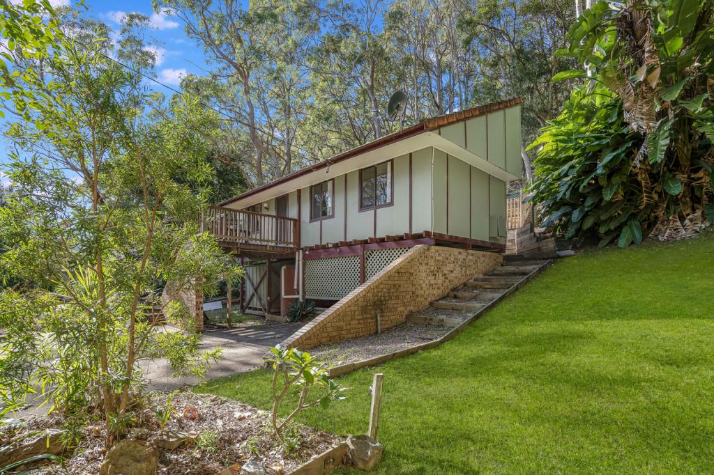 8 Heath Rd, Hardys Bay, NSW 2257