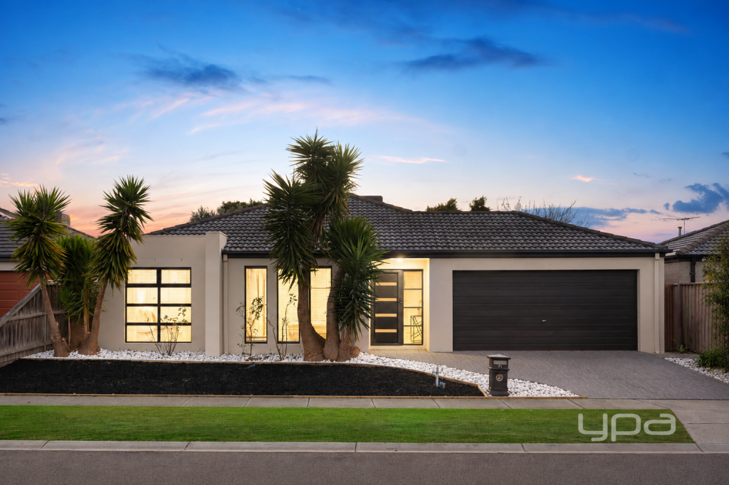 71 Ladybird Cres, Point Cook, VIC 3030
